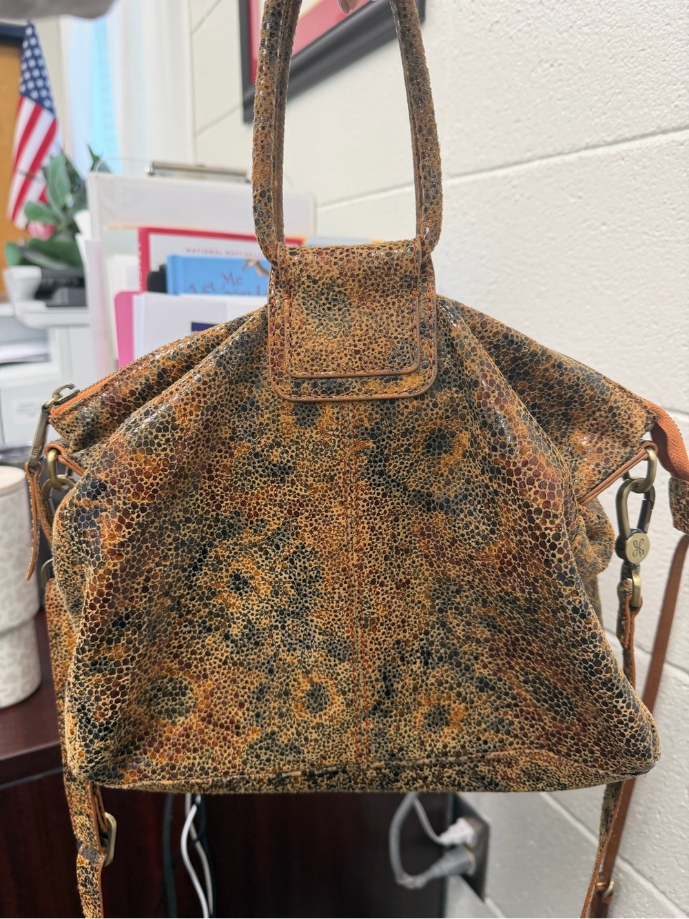 HOBO Speckled Tan and Black Leather Satchel with Detachable Strap - Picture 4 of 6